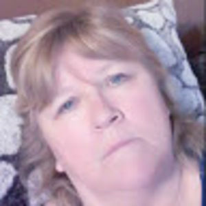 Meet your Posher, Lois